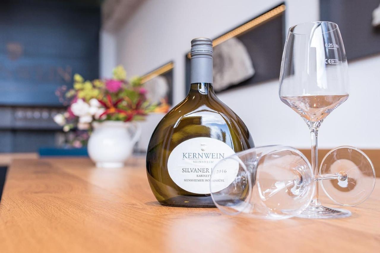 Weingut Kernwein Hotel Seinsheim Luaran gambar