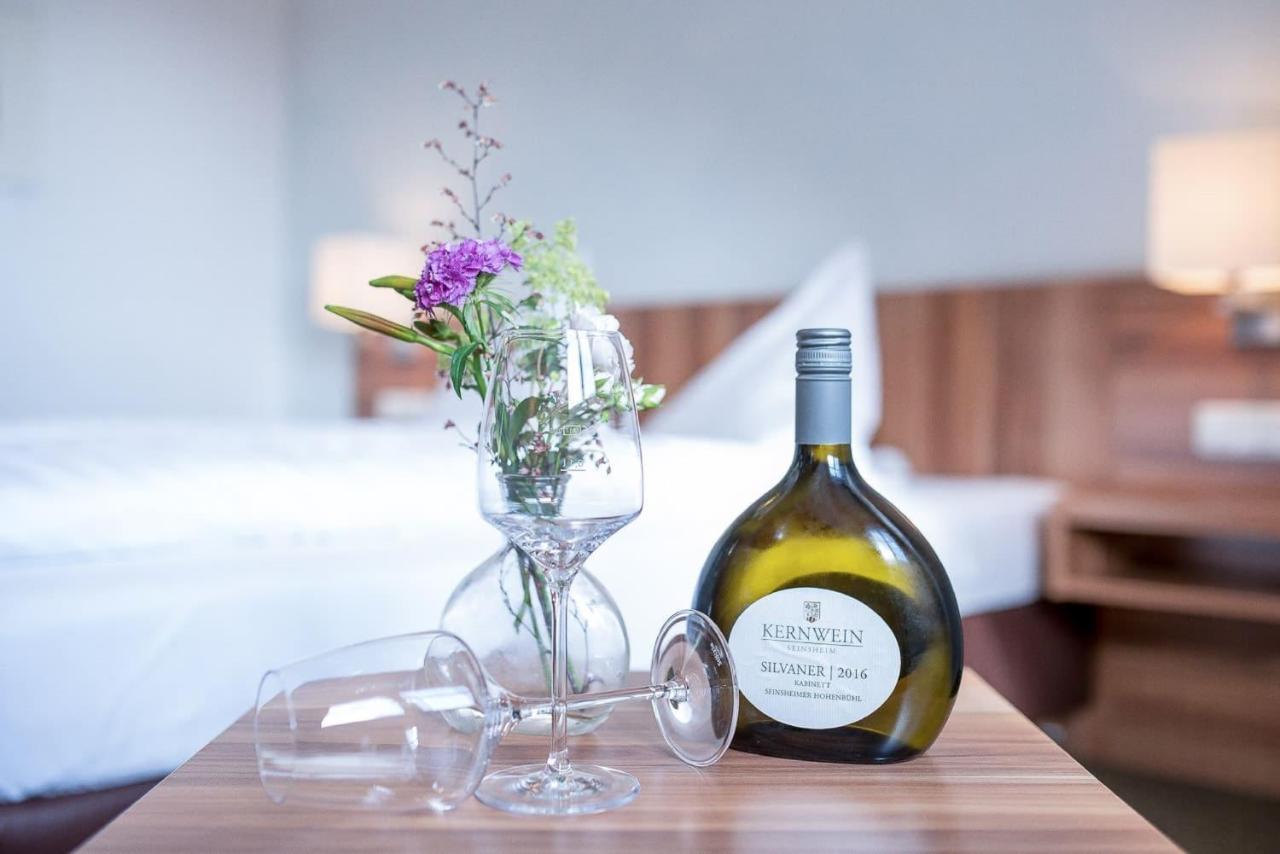 Weingut Kernwein Hotel Seinsheim Luaran gambar