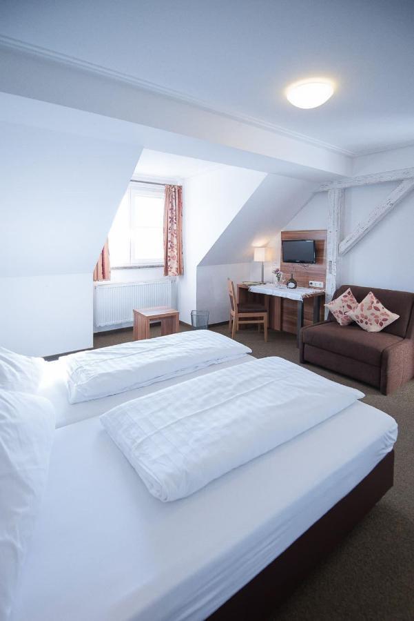 Weingut Kernwein Hotel Seinsheim Luaran gambar